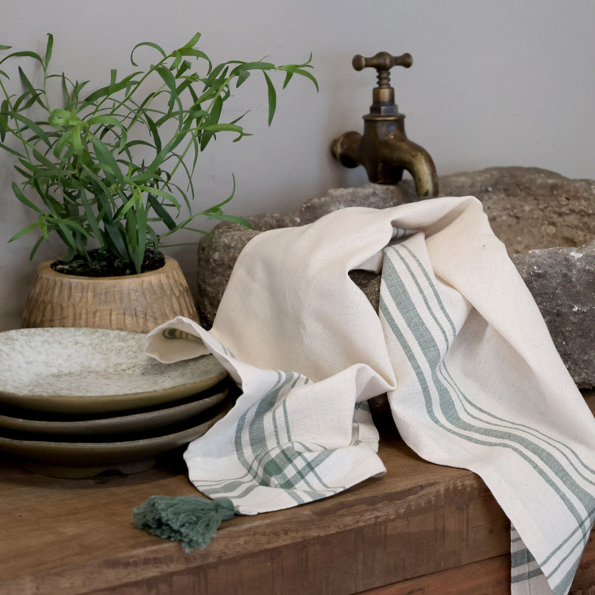 Aix tea towel, green check, 70 x 50 cm