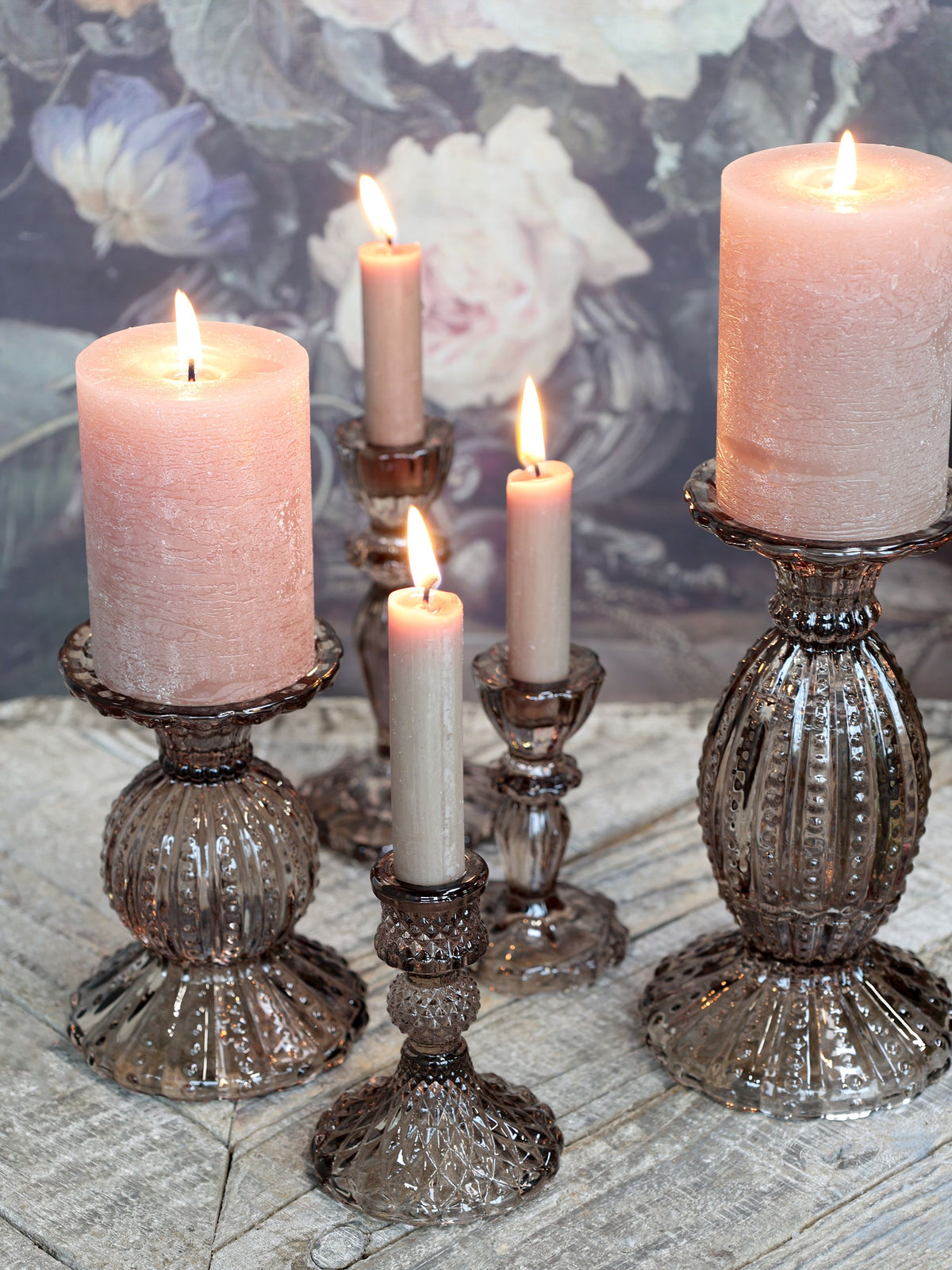 Mocca candle holder with pearl rim, H19.5 cm