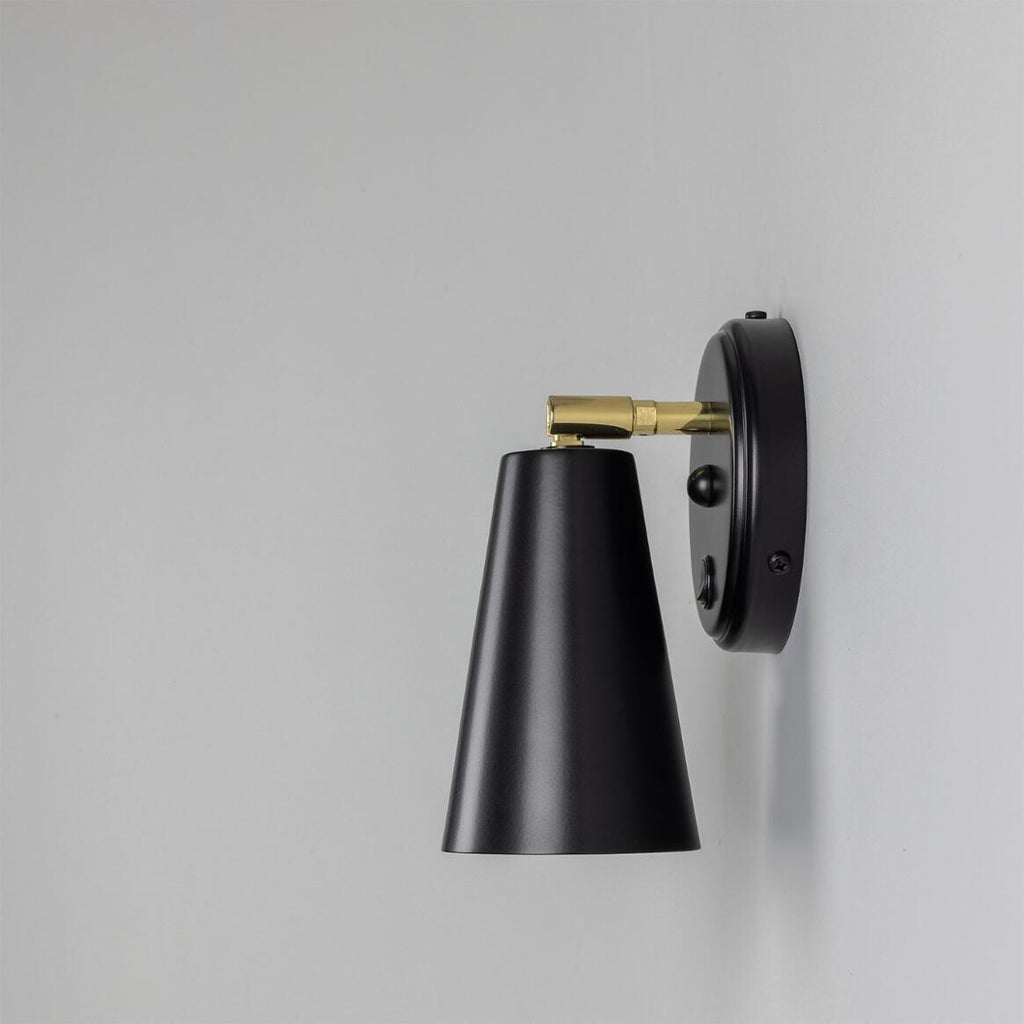 Cashel wall lamp