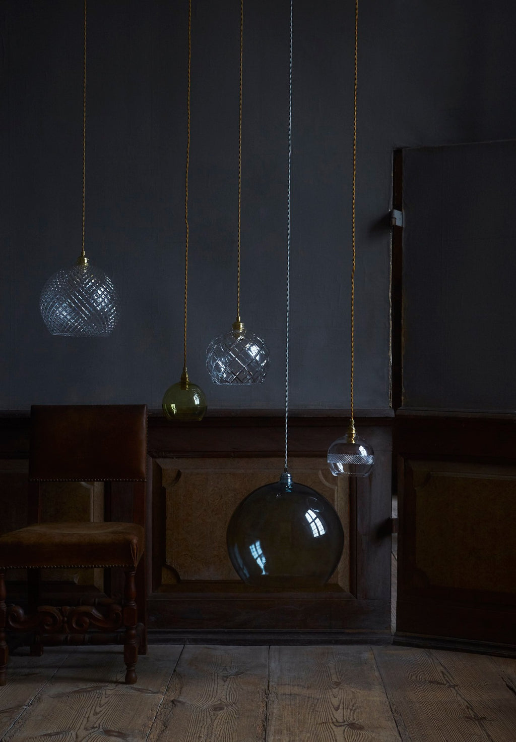 Rowan pendant lamp, Clear Gold, Ø15.5 cm