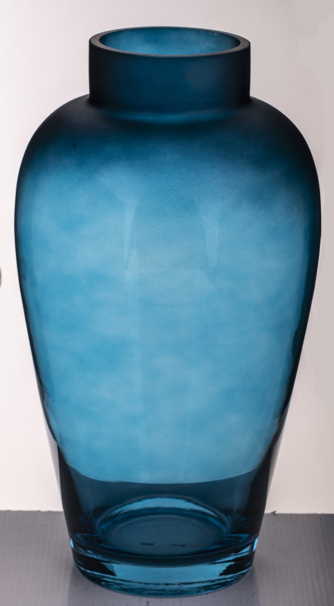 Stiklinė vaza, mėlyna, H32 cm