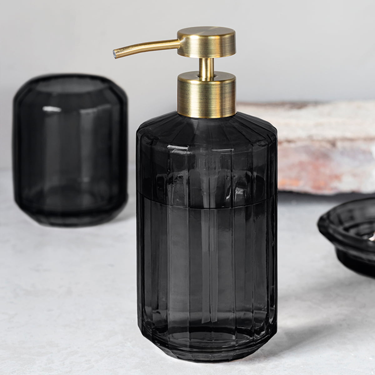 Vision Black toothbrush holder